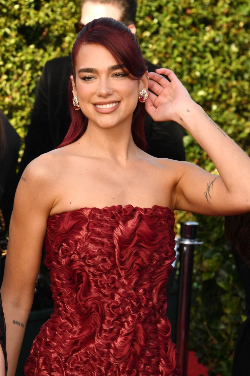 Dua Lipa