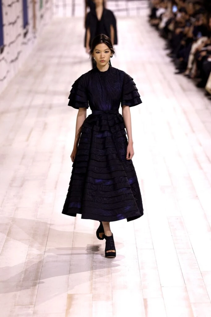 Desfile Dior "Colección Alta Costura primavera verano 2024"