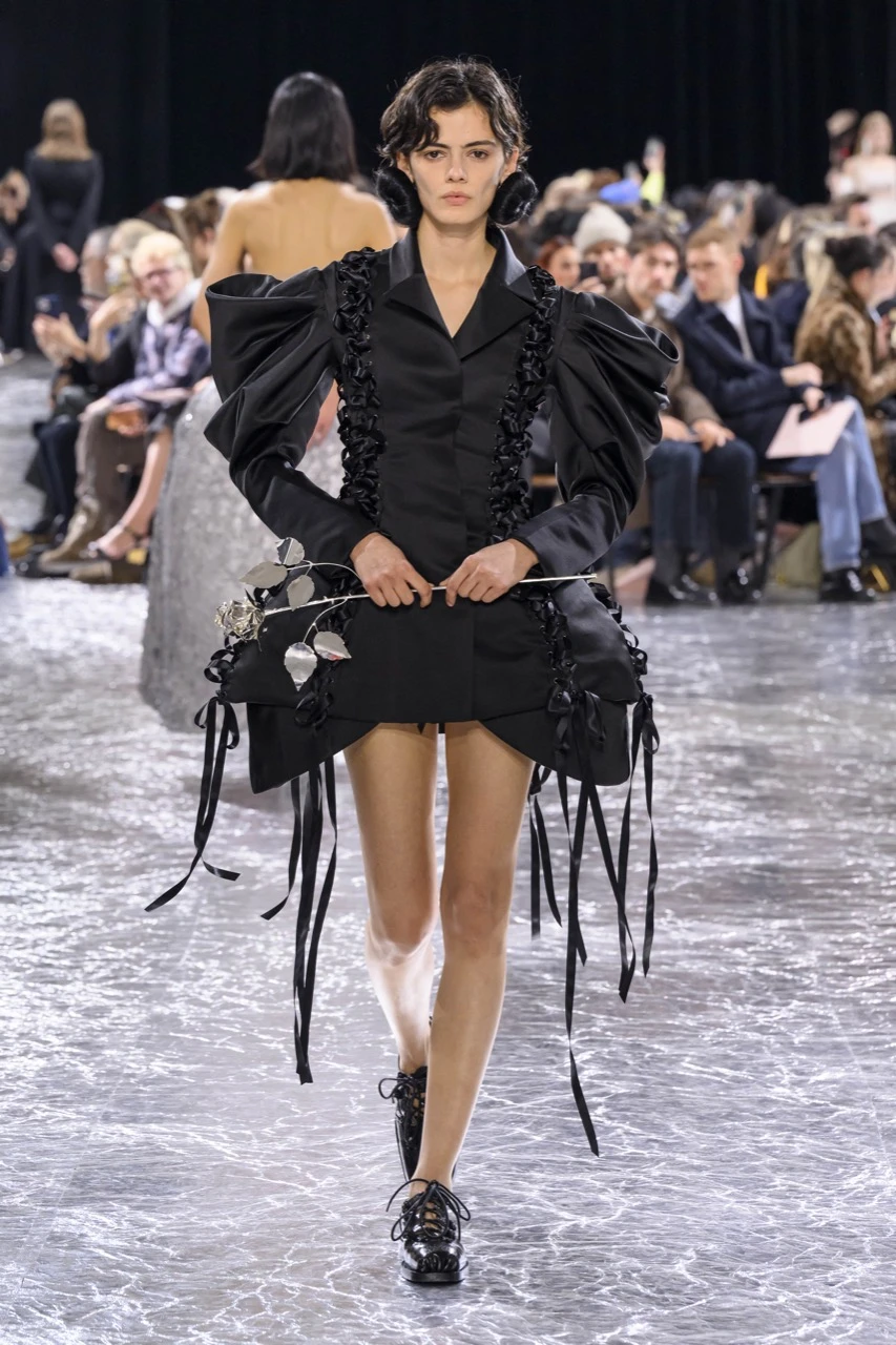 Jean Paul Gaultier x Simone Rocha desfile Alta Costura otoño invierno 2024/2025