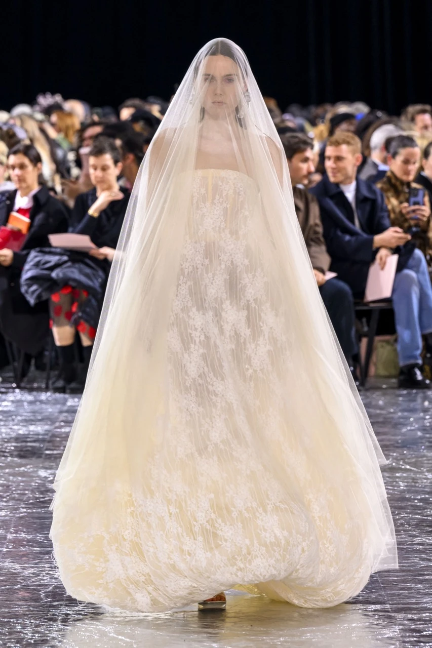 Jean Paul Gaultier x Simone Rocha desfile Alta Costura otoño invierno 2024/2025