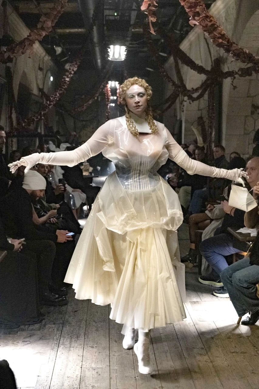 Desfile primavera verano 2024 de Maison Margiela en París Fashion Week