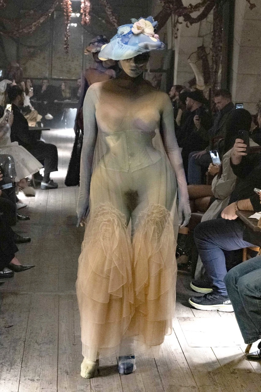 Desfile primavera verano 2024 de Maison Margiela en París Fashion Week