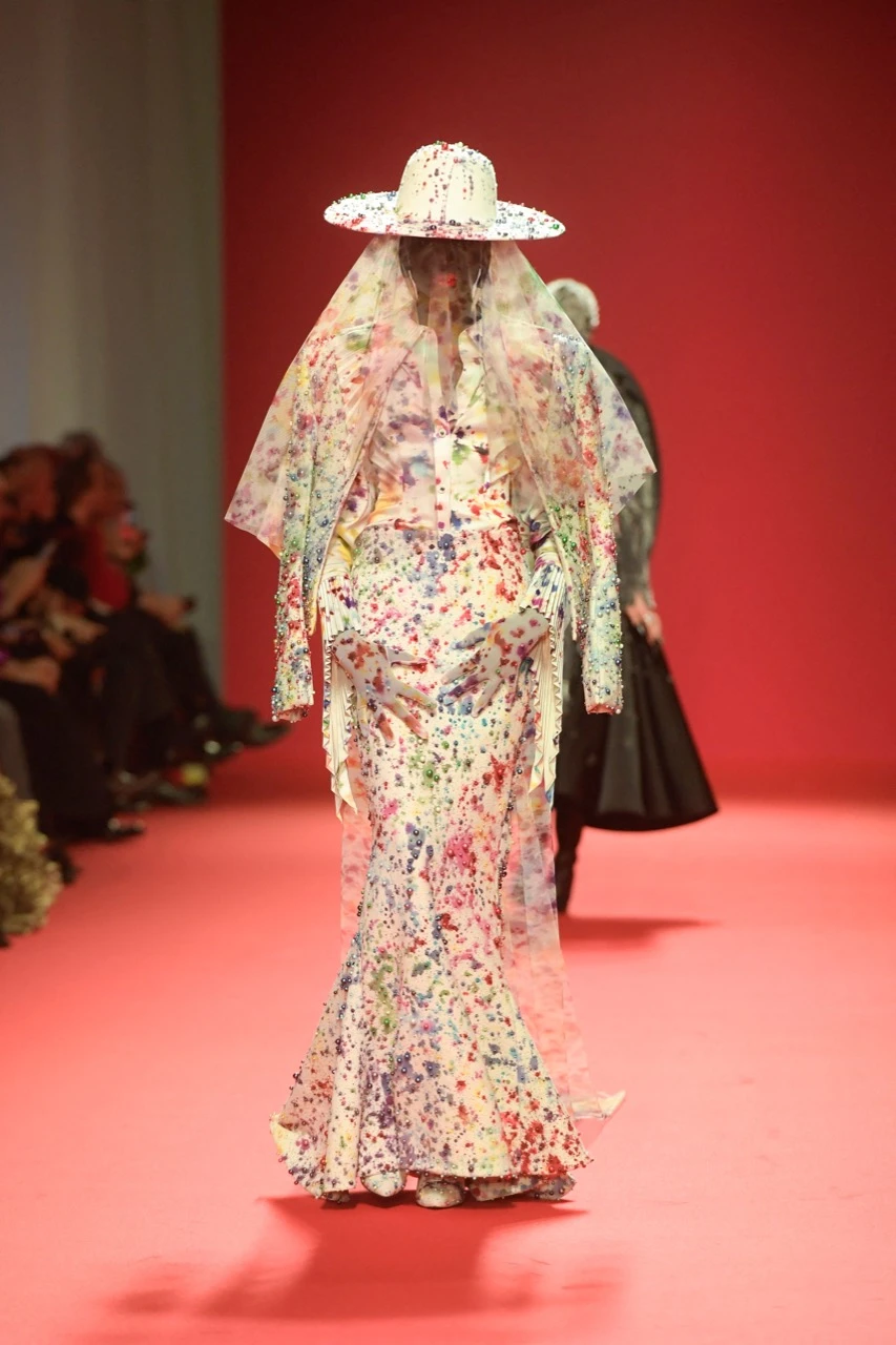 Colección primavera verano 2024 de Robert Wun