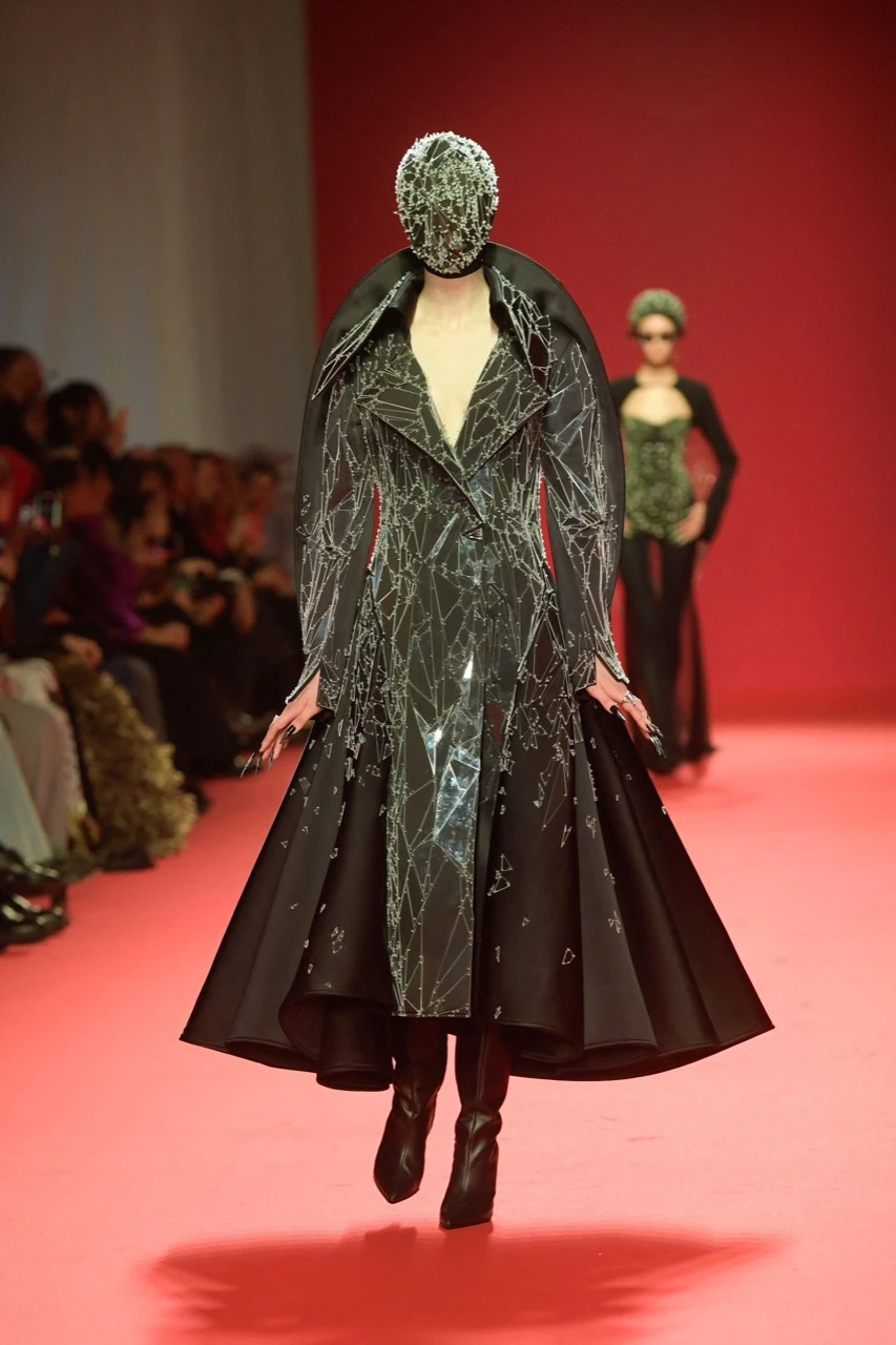 Colección primavera verano 2024 de Robert Wun