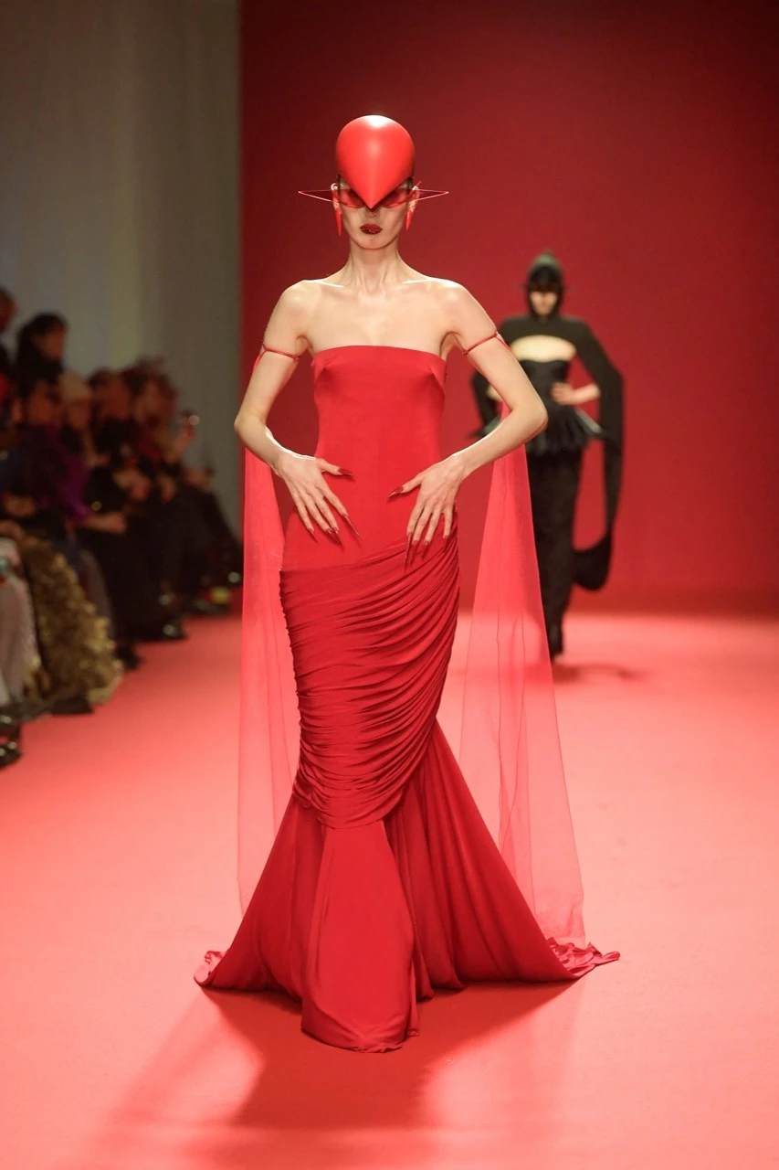 Colección primavera verano 2024 de Robert Wun