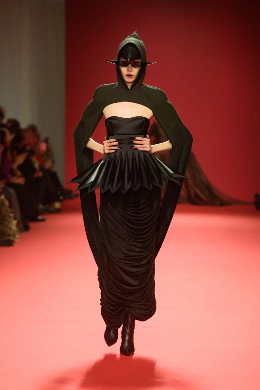 Colección primavera verano 2024 de Robert Wun