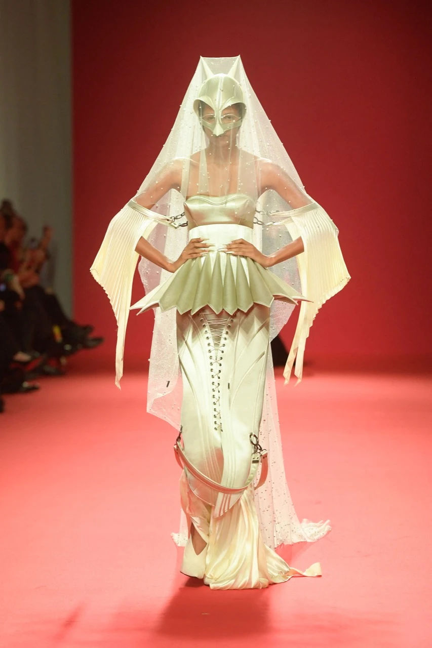 Colección primavera verano 2024 de Robert Wun