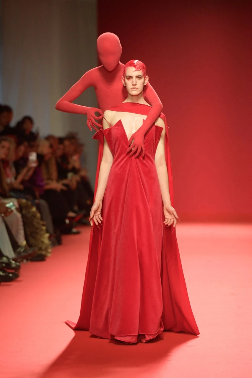 Colección primavera verano 2024 de Robert Wun