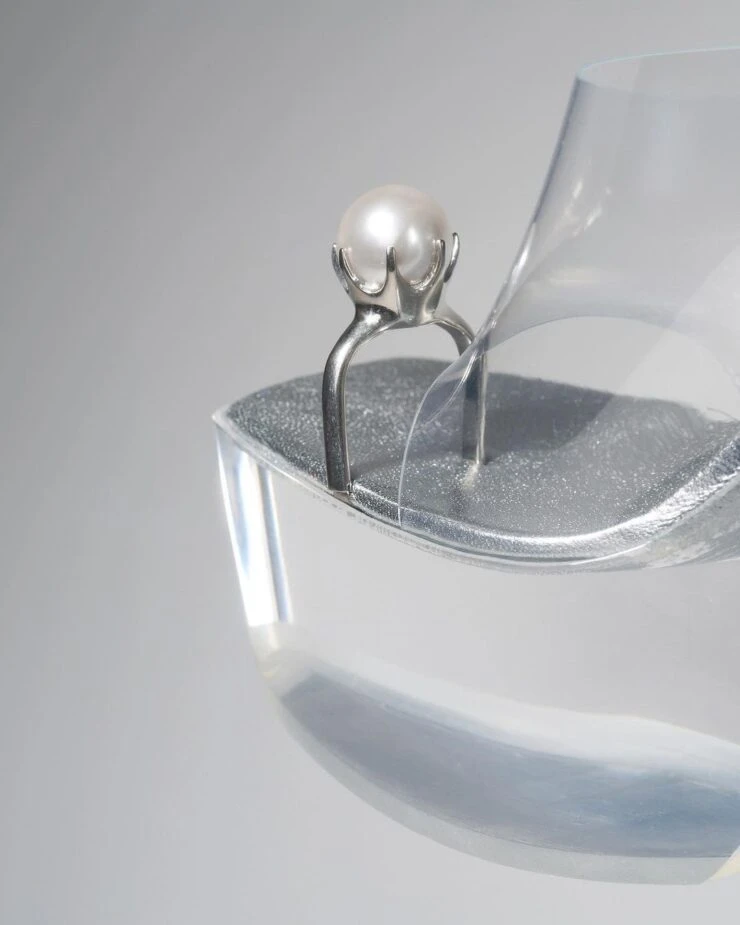 Kylie Jenner deslumbró con un look romántico en el desfile de Jean Paul Gaultier