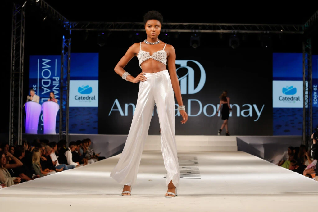 Pinamar Moda Look 2024