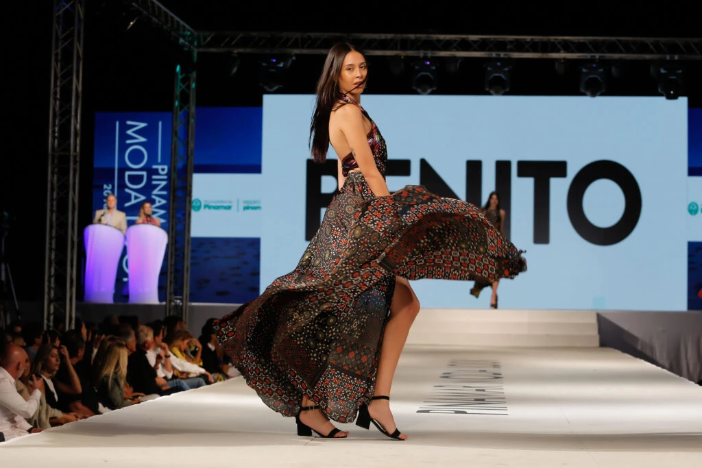 Pinamar Moda Look 2024