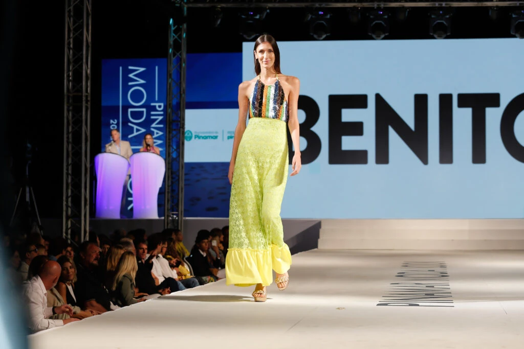 Pinamar Moda Look 2024