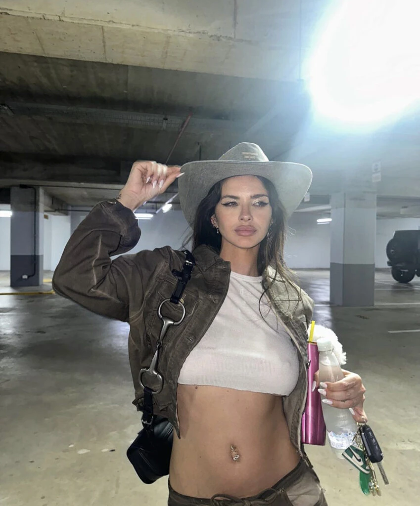 La China Suárez apostó por un look cowgirl y marcó tendencia. Foto: Instagram.