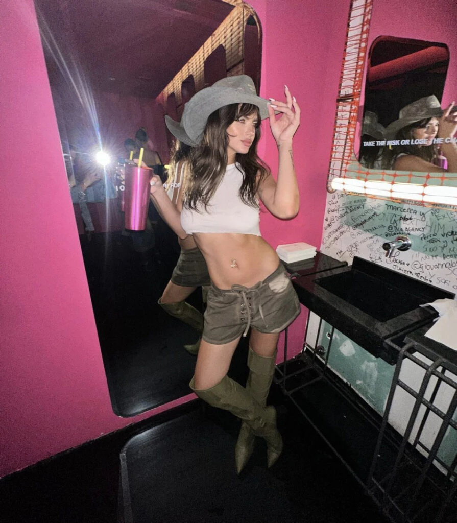 La China Suárez apostó por un look cowgirl y marcó tendencia