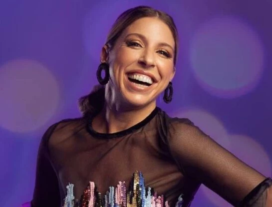 El furor por la vuelta de “Floricienta”, Flor Bertotti agotó cinco shows y confirmó que lanzará nuevas fechas