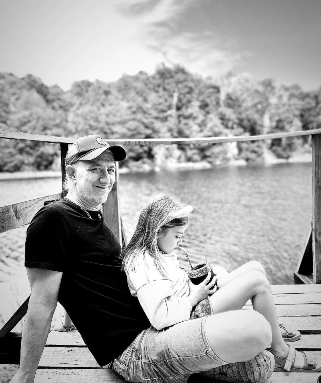 Las fotos de las vacaciones de Andy Kusnetzoff con su familia en el sur argentino