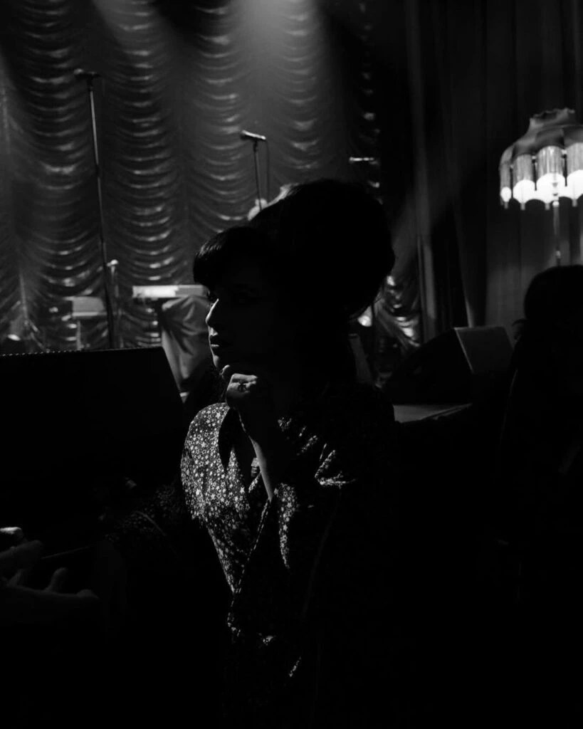 Quién es Marisa Abela, la actriz que encarna a Amy Winehouse en su nueva biopic