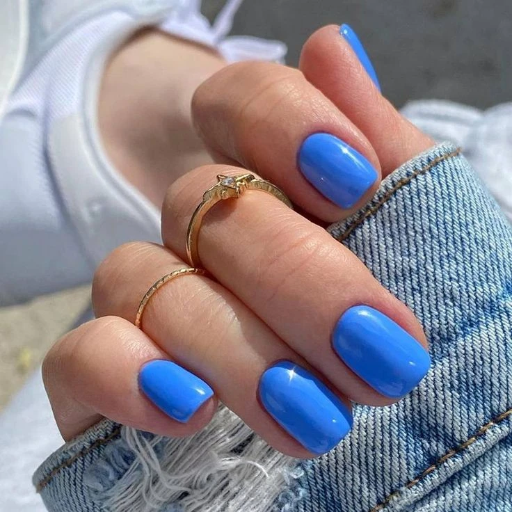 Uñas azul