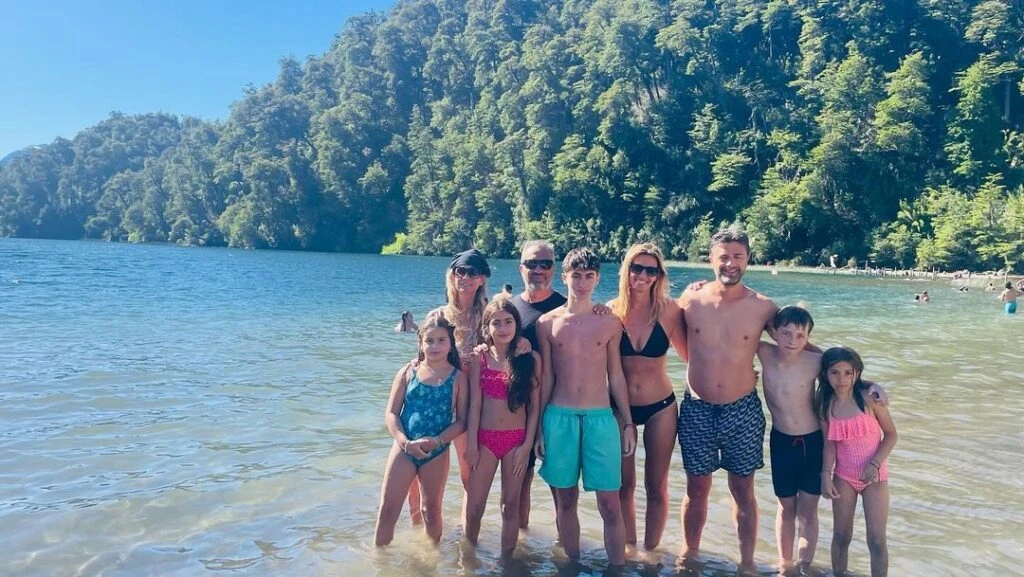 Luciana Geuna en el sur: pasó sus vacaciones en Villa Llanquín junto a su familia. Foto IG.