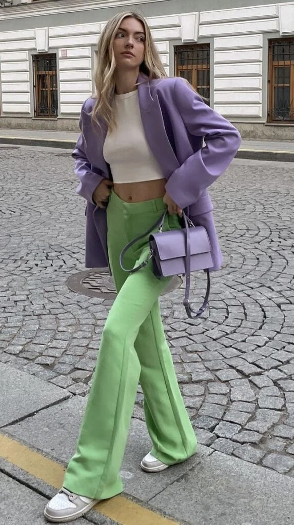 Nicole Neumann marca tendencia en las calles de Madrid con el verde menta, el color furor del 2024