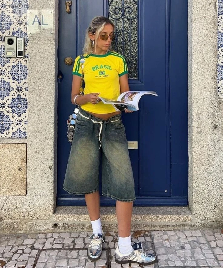 Cómo se lleva el estilo blokette que marca tendencia en el street style y se volvió viral en TikTok