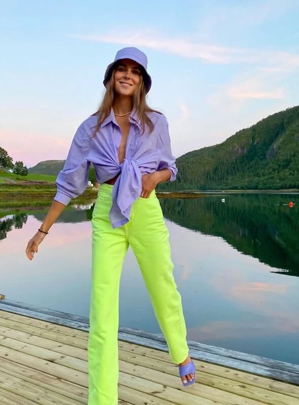 Nicole Neumann marca tendencia en las calles de Madrid con el verde menta, el color furor del 2024