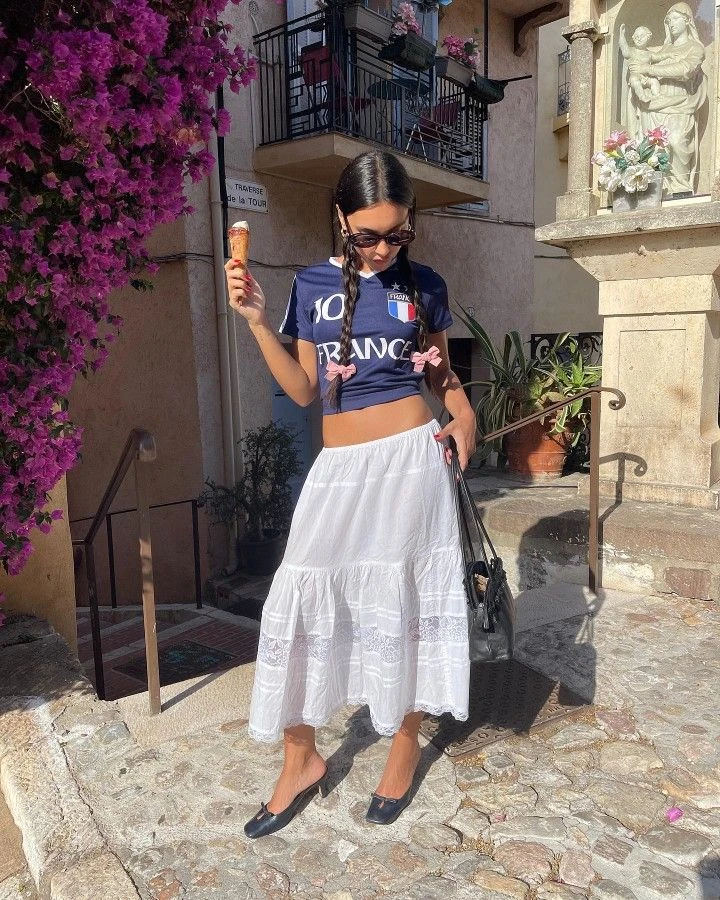 Cómo se lleva el estilo blokette que marca tendencia en el street style y se volvió viral en TikTok