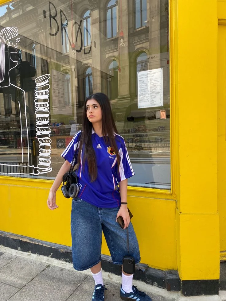 Cómo se lleva el estilo blokette que marca tendencia en el street style y se volvió viral en TikTok