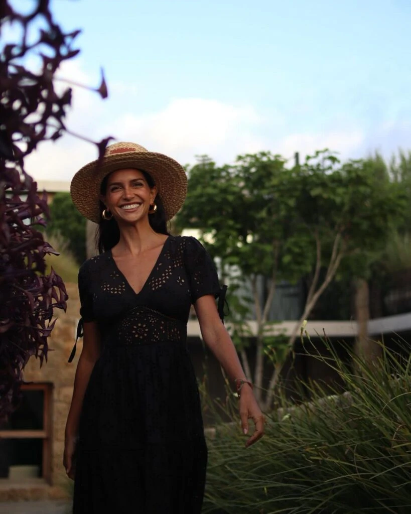 Zaira Nara marca tendencia en Punta del Este con un black dress bien veraniego