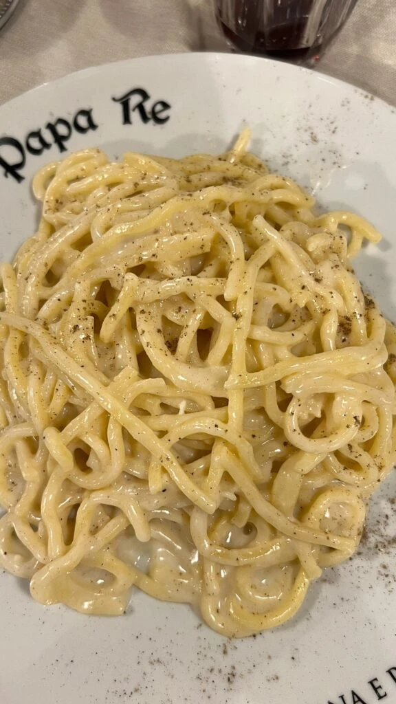 Las fotos de Vita, la hija de Cande Ruggeri, en los parques de Disney París