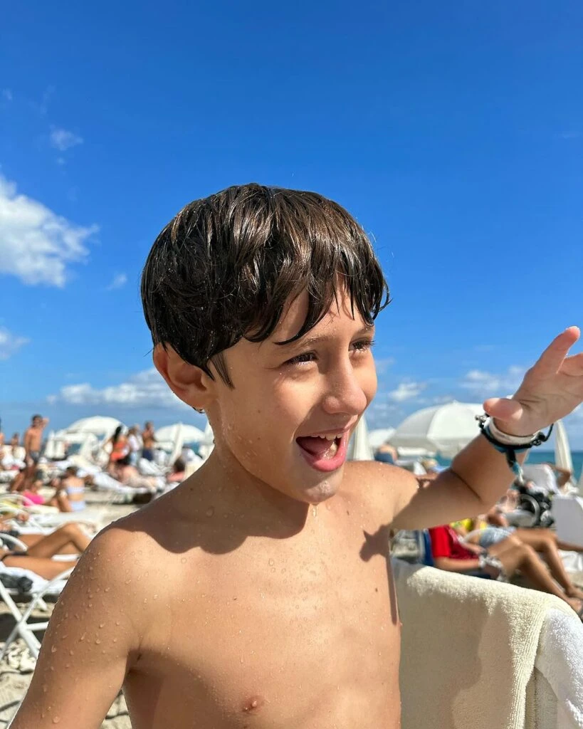 Las fotos de Pampita con sus hijos en Miami