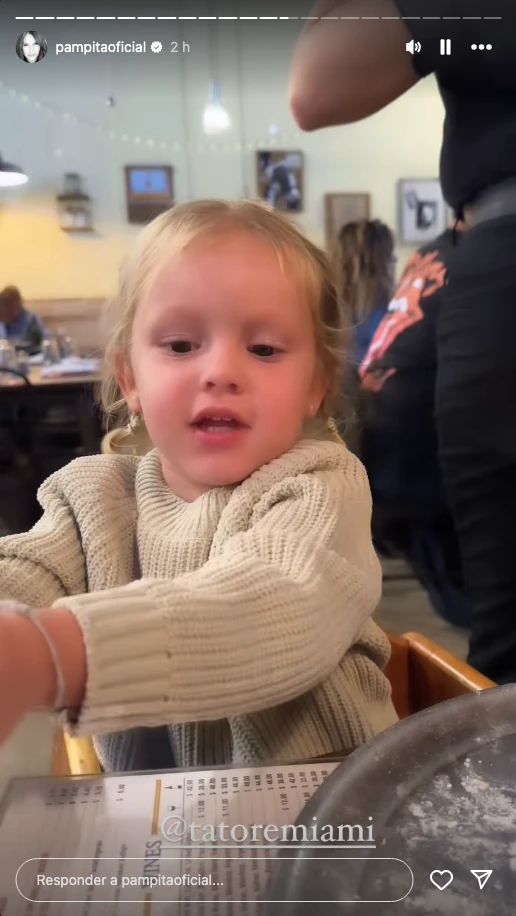 Ana García Moritán amasó pizza.