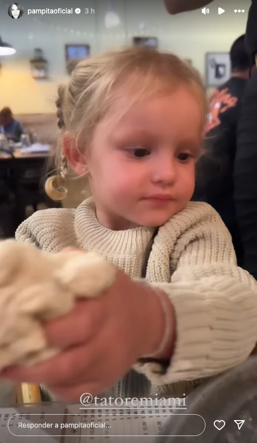 Ana García Moritán amasó pizza.