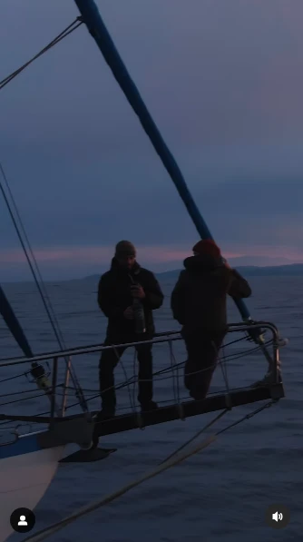 Juana Viale y Yago Lange, en una misión proteccionista de los mares.