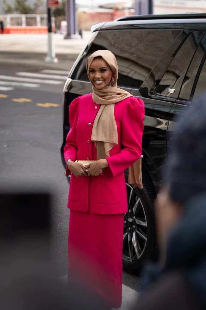 Vidriera: de Valeria Mazza a Demi Moore y Michelle Salas, los looks de los invitados al desfile de Carolina Herrera en la NYFW