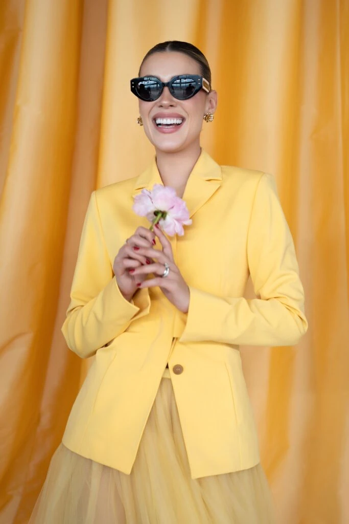 Vidriera: de Valeria Mazza a Demi Moore y Michelle Salas, los looks de los invitados al desfile de Carolina Herrera en la NYFW