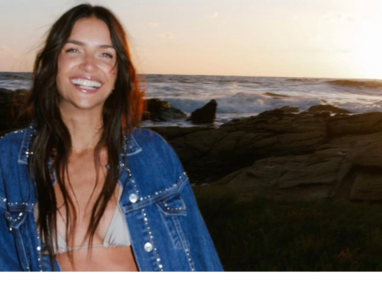 El look playero super trendy de Zaira Nara en Palm Beach