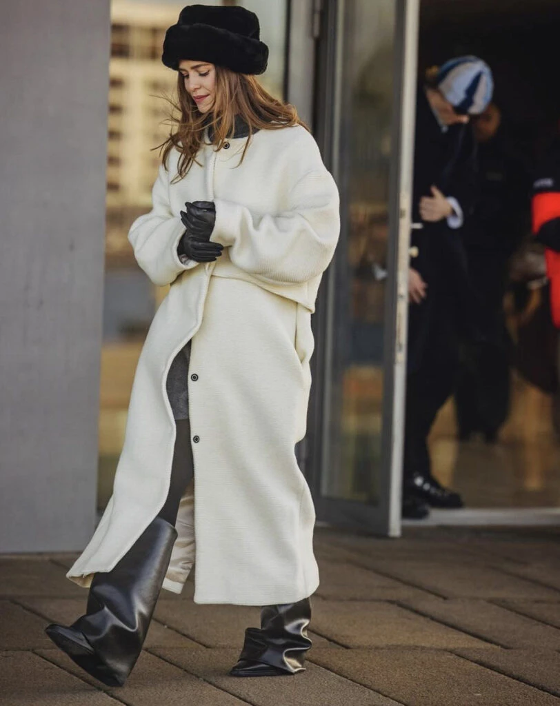 Estos son los mejores looks de street style de la Semana de la Moda de Copenhague. Foto: @StreeTrends. 