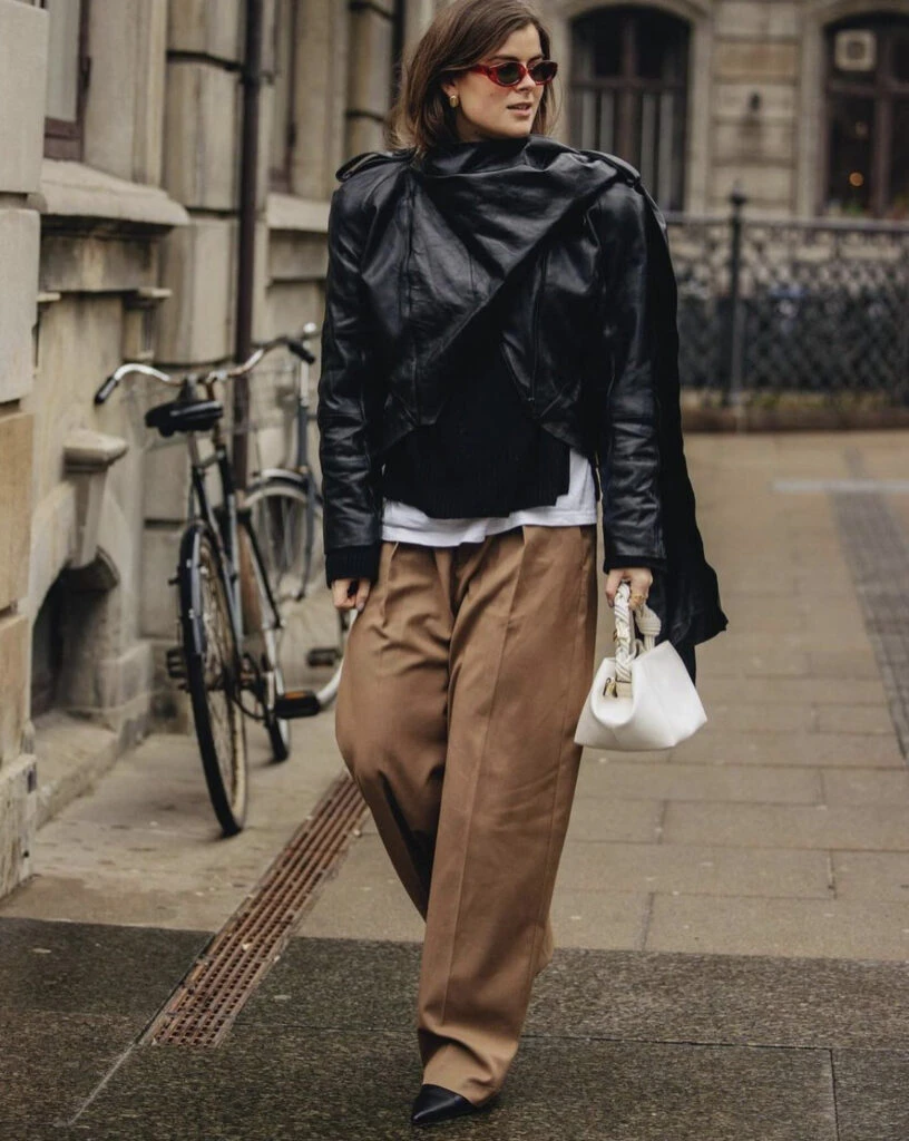 Estos son los mejores looks de street style de la Semana de la Moda de Copenhague. Foto: @StreeTrends. 