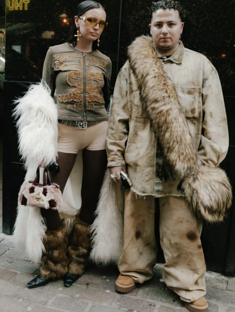 Estos son los mejores looks de street style del London Fashion Week. Foto: Instagram. 