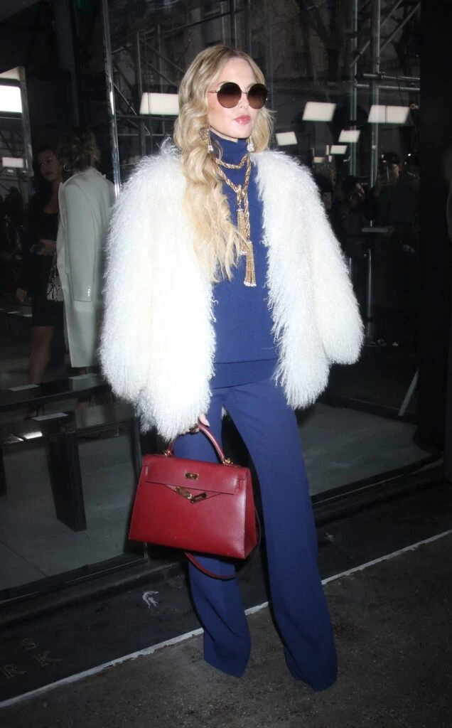 de Katie Holmes a Blake Lively, los looks de las famosas en la front row del desfile de Michael Kors en la NYFW