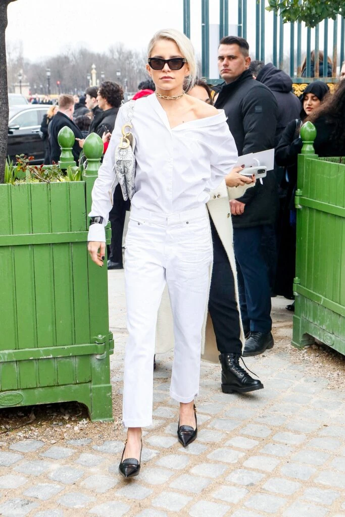 de Jennifer Lawrence a Natalie Portman y Rosalía, los looks de las famosas en la front row de Dior en la PFW