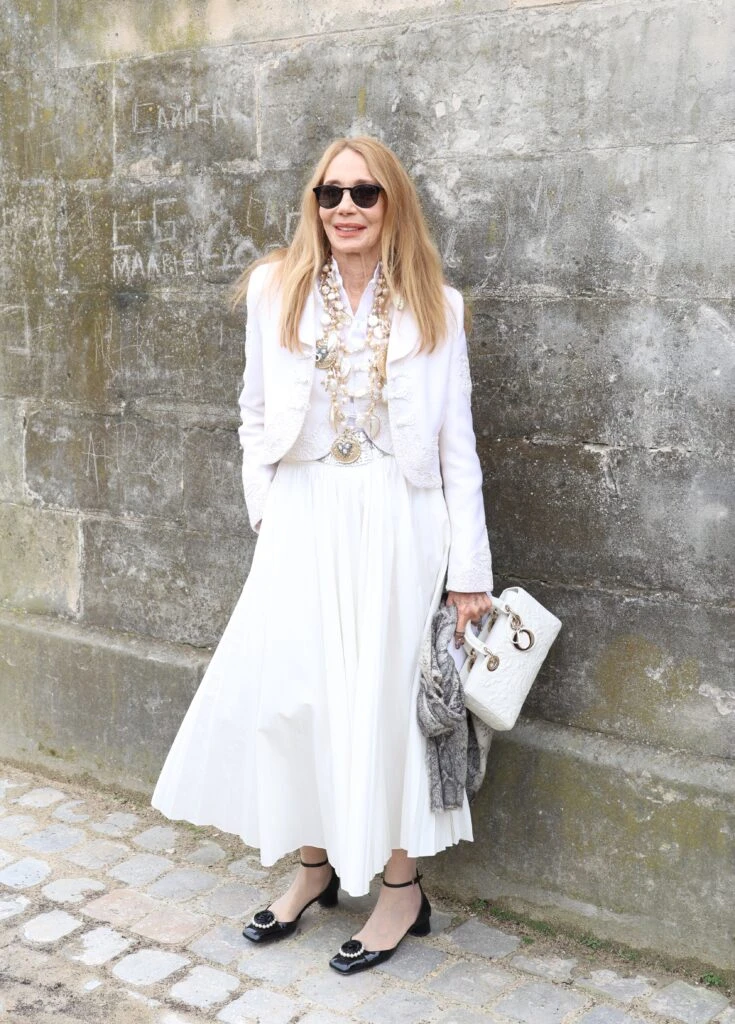 de Jennifer Lawrence a Natalie Portman y Rosalía, los looks de las famosas en la front row de Dior en la PFW