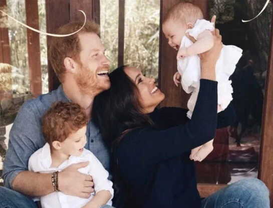 Por qué Harry y Meghan Markle tomaron la drástica decisión de cambiar el apellido de sus hijos, Archie y Lilibet