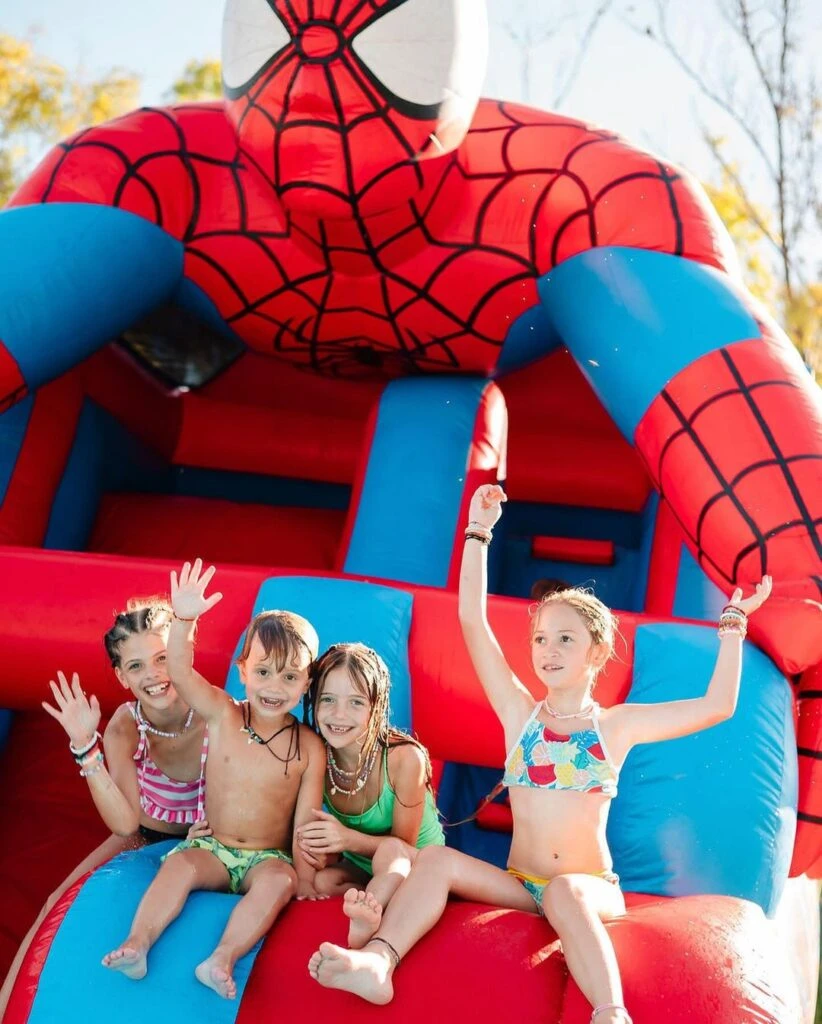 Las fotos del cumpleaños de Viggo, el hijo de Zaira Nara y Jakob Von Plessen