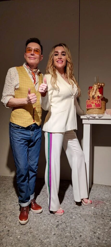 Fátima Flórez celebró sus 43 años en el teatro a las 12 de la noche. Foto RS Fotos.