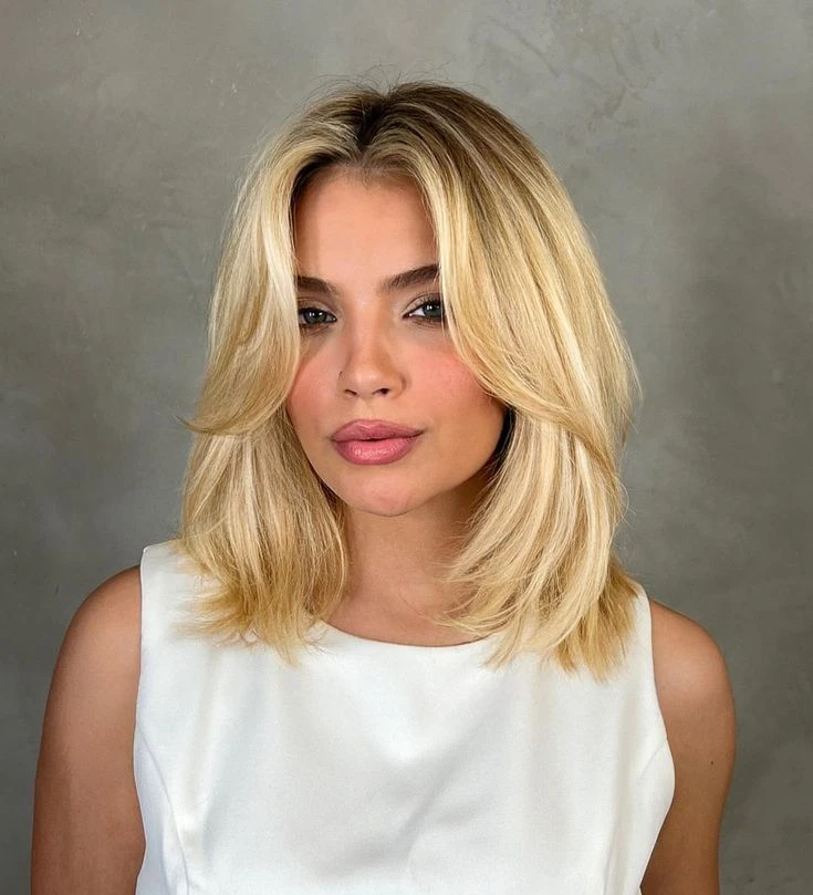 Zendaya impone el corte lob, que marca tendencia en el street style