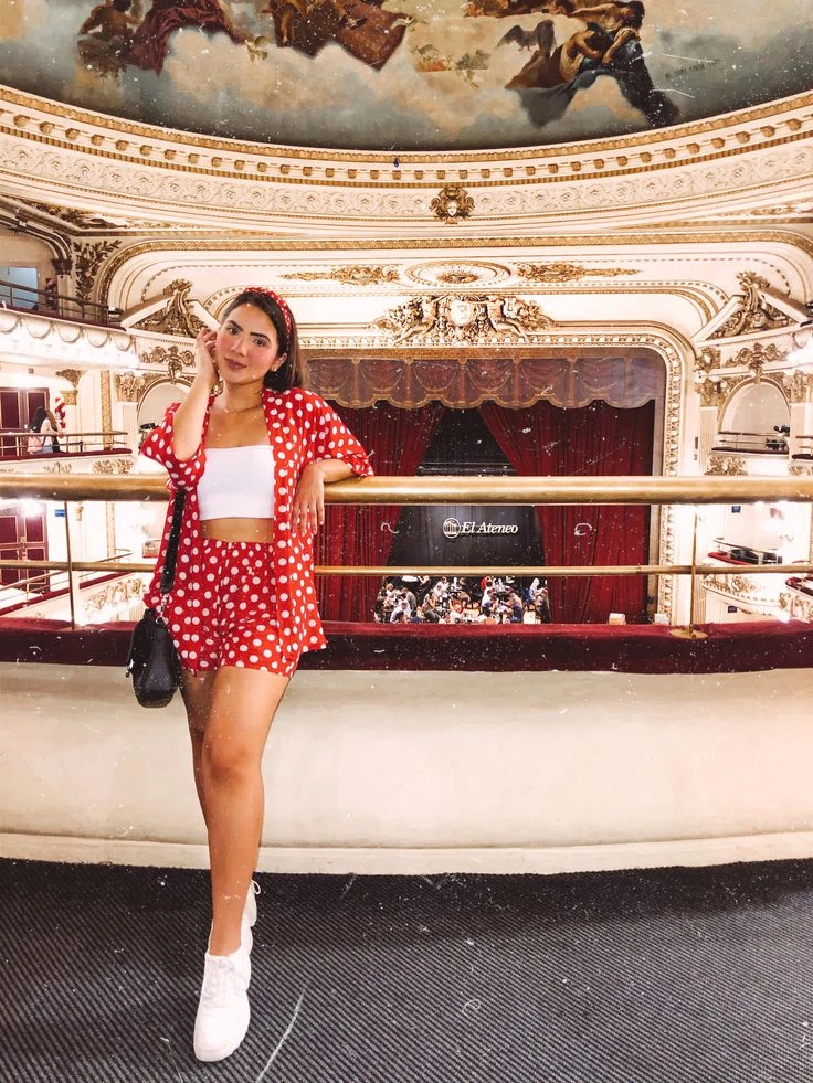 Los mejores looks urbanos de verano, según el street style de Buenos Aires