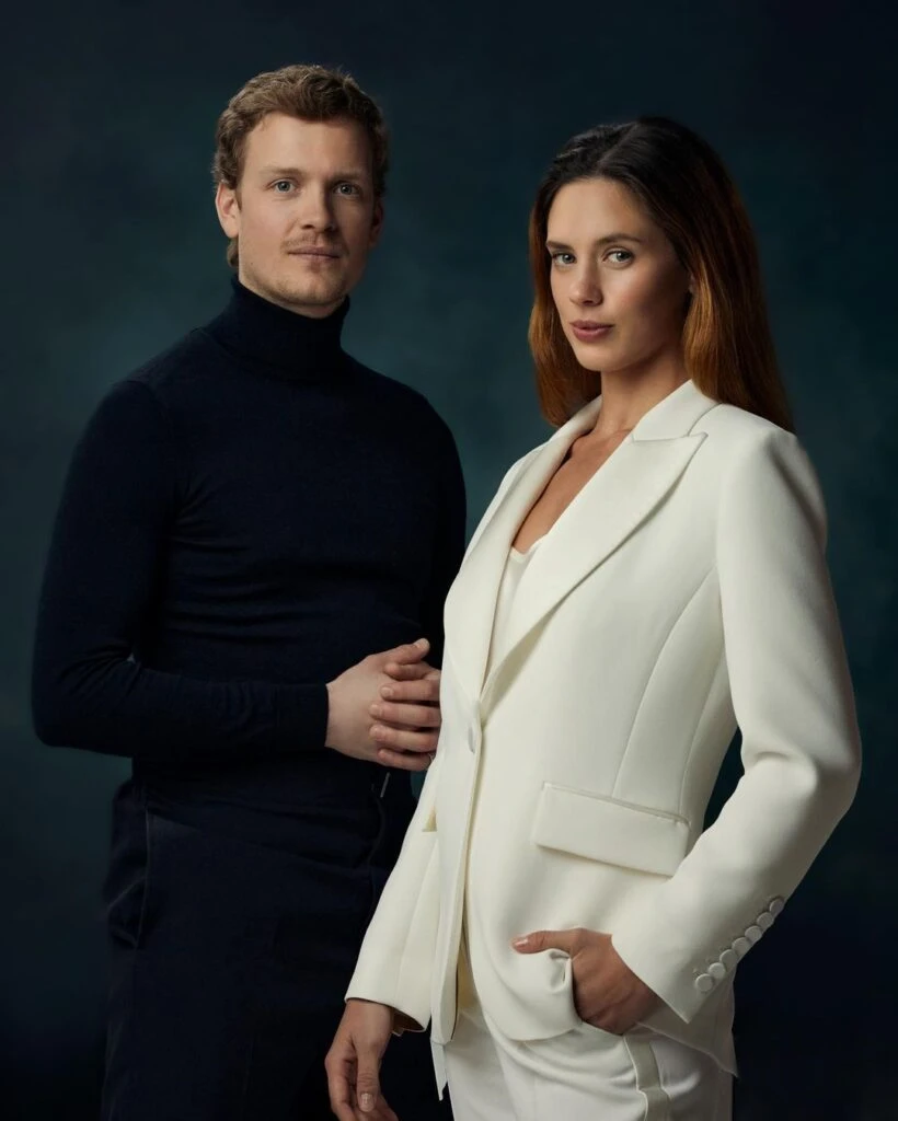 Delfina Chaves y Martijn Lakemeier, su pareja en la ficción de Máxima y ahora en la vida real.