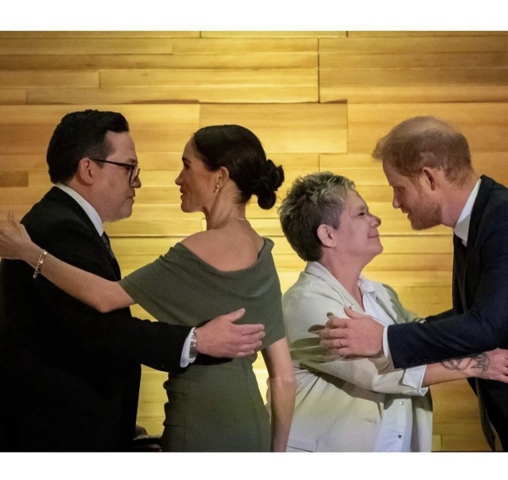 Meghan Markle nos adelanta el escote más trendy de este 2024. Foto: Instagram. 